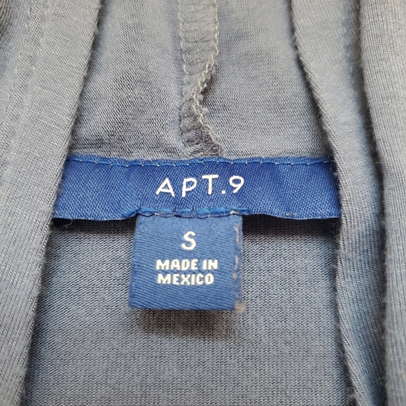 Cardigan - Picture 8 of 8